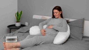 pregnancy pillow use